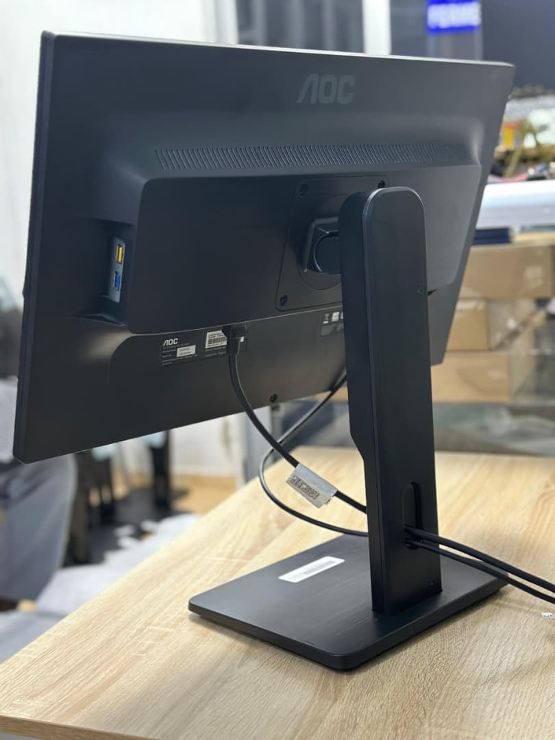 Moniteur AOC 24" Full HD IPS (I2475PXQU)