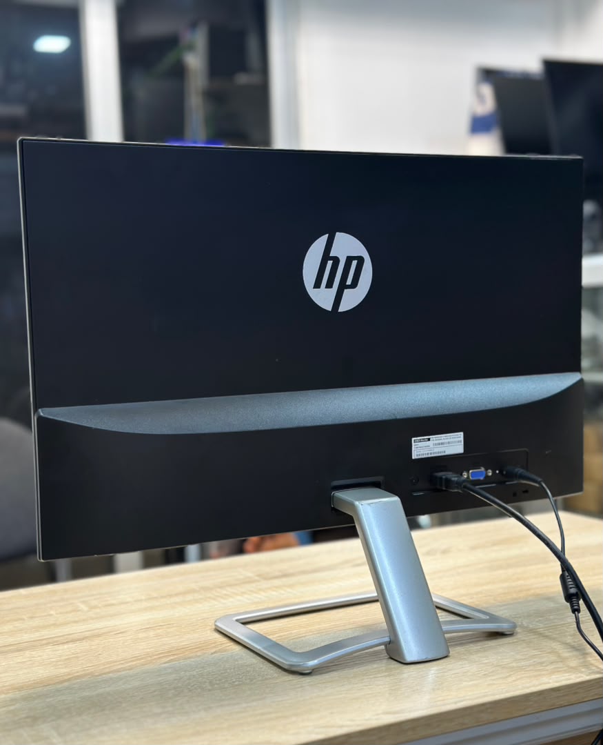 Moniteur HP 22" ultra-fin Full HD IPS