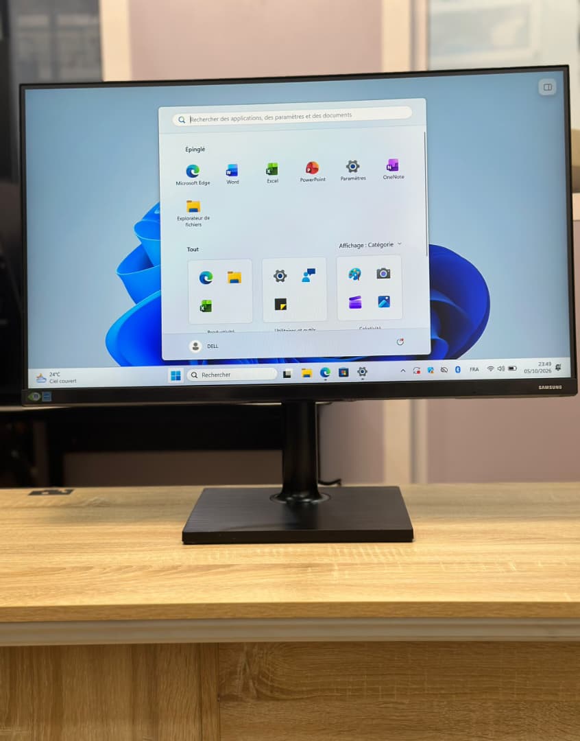 Moniteur Samsung FT45 27" sans bordure (2024)